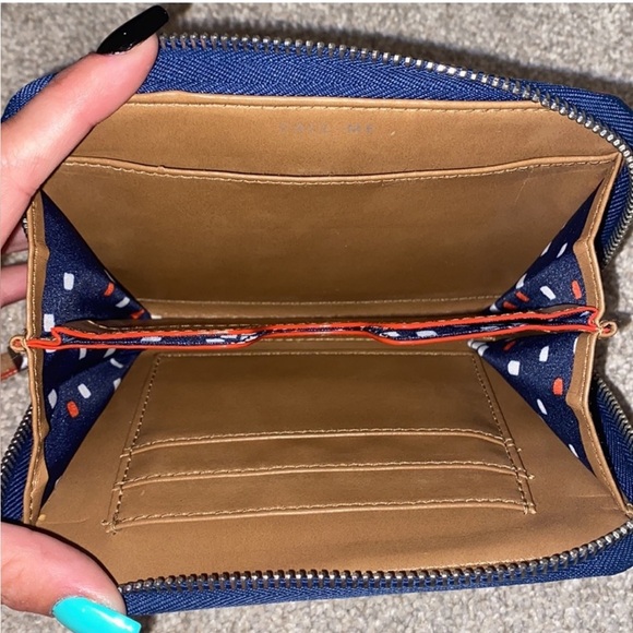 Stella & Dot Chelsea Tech Wallet Navy White Stripe Wristlet - Picture 4 of 7